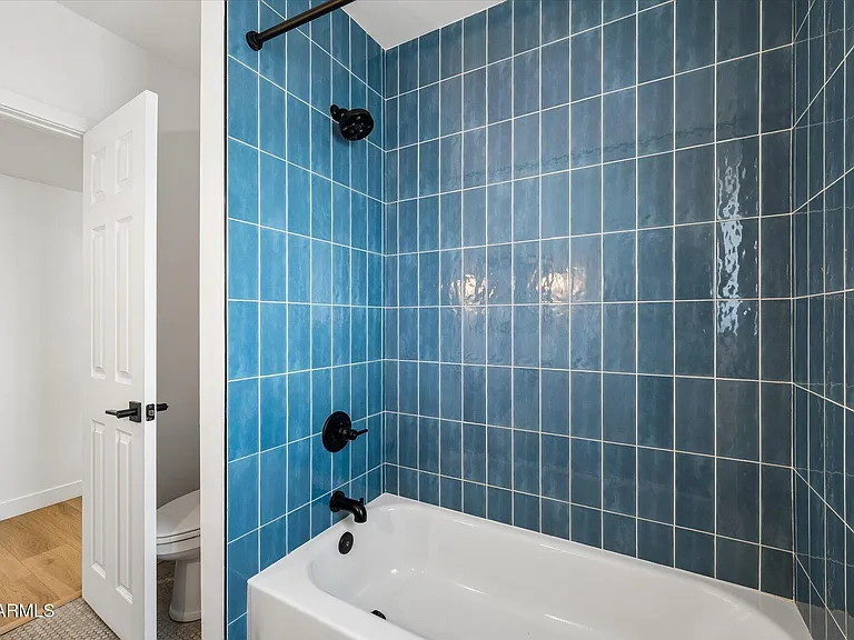 1731 E Verde Ln — Photo 10