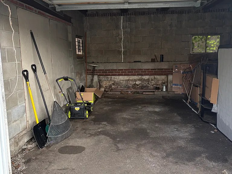 307 Irwin St — Photo 13