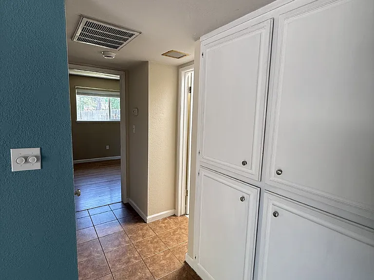 5836 Palm Ave — Photo 7