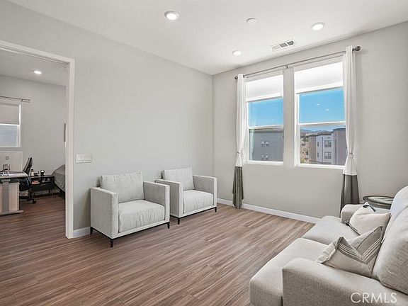 5th image of 26973 Prospector Rd #302