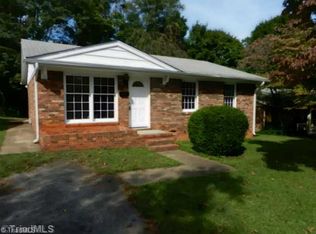 1887 Deborah Ln, Winston Salem, NC 27103