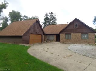 11001 Drake Rd, North Royalton, OH 44133