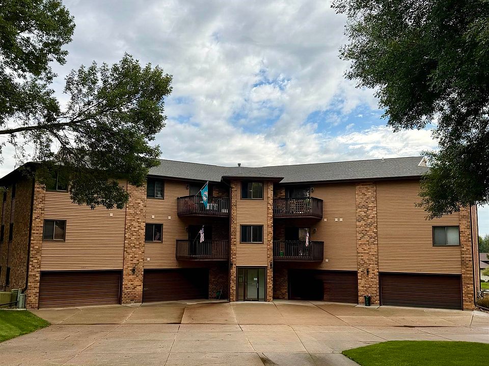 1st image of 2505 Capitol St APT 203