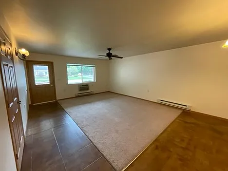 3 bed, 1400 sqft, $1,395 — Photo 3