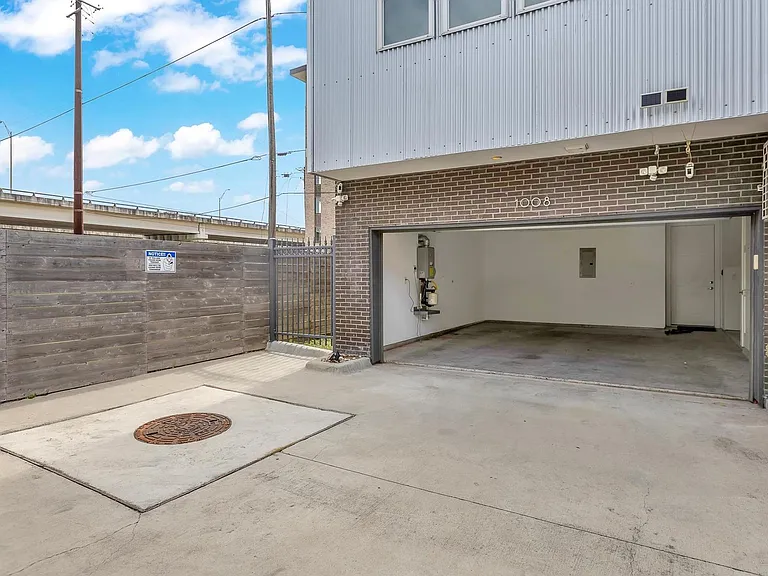 1008 Concordia Ave — Photo 33