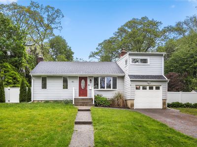 40 Quebec Drive, Huntington Station, NY, 11746