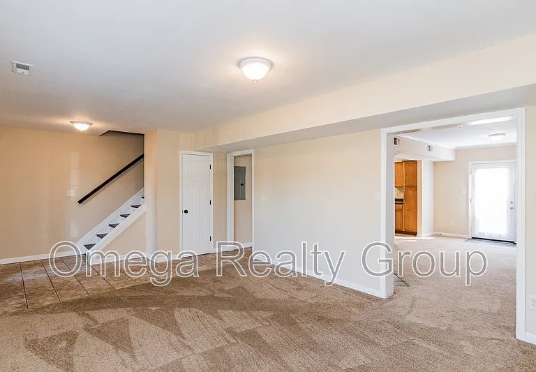 704 Cahaba Manor Dr — Photo 4