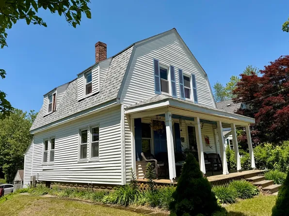 217 Middleboro Rd, East Freetown, MA 02717