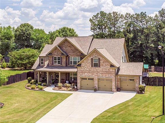 2nd image of 1395 Brody Dr