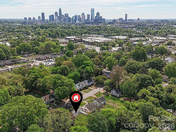 4th image of 2629 Ringwood St