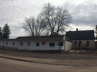 510 W 5th St, Neillsville, WI 54456