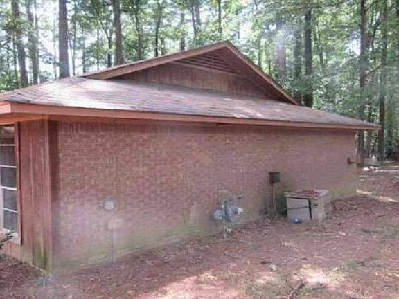 5th image of 244 Fox Meadows Rd
