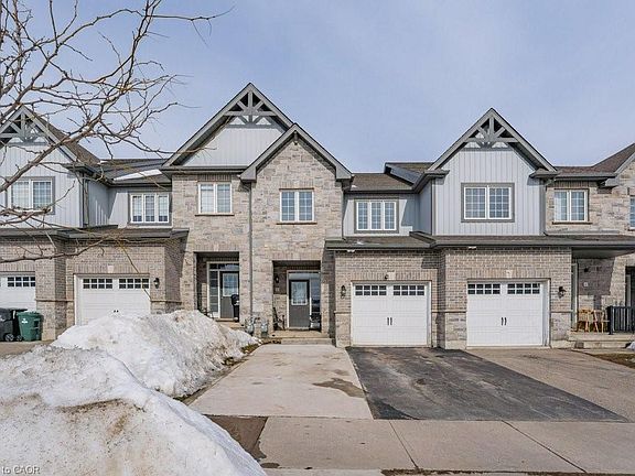 4th image of 8 Renfrew St