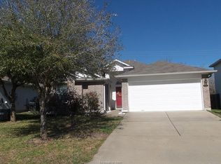 15123 Faircrest Dr, College Station, TX 77845