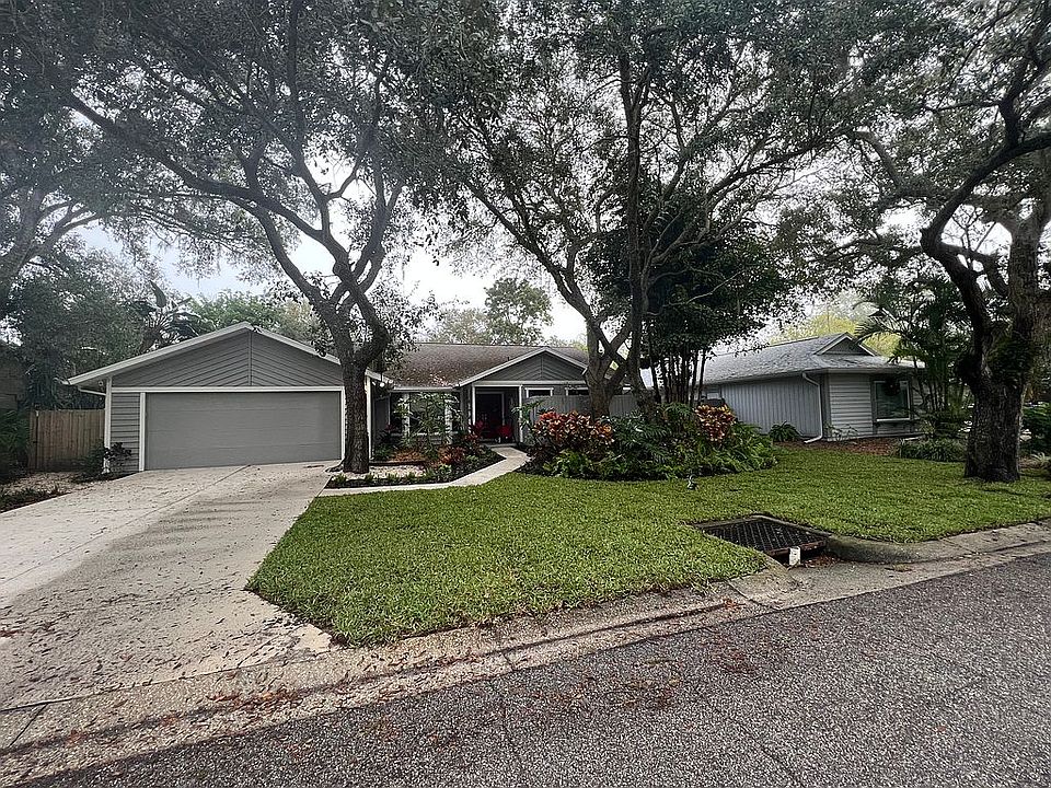 1st image of 4103 Woodview Dr