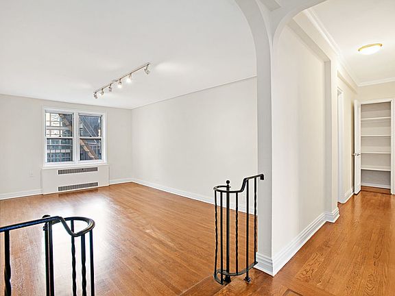 5th image of 871 8th Ave #5J