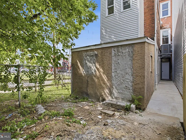 632 W Cumberland St #1 — Photo 16