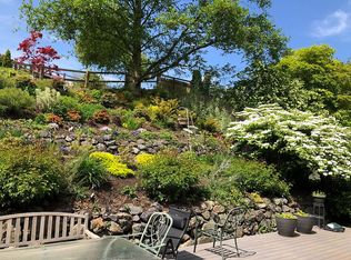 7945 5th Ave SW, Seattle, WA 98106