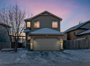 287 N Covepark Rise NE, Calgary, AB T3K 6G3