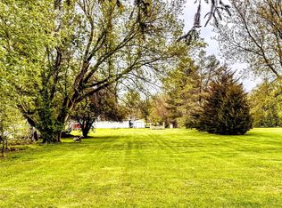 2209 Russell St, Grand Blanc, MI 48439