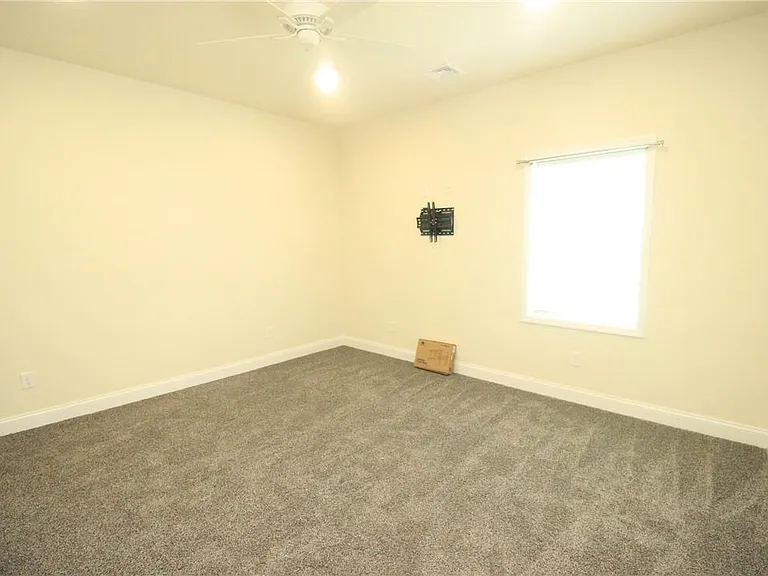 3083 Penn Allen Rd #B — Photo 6