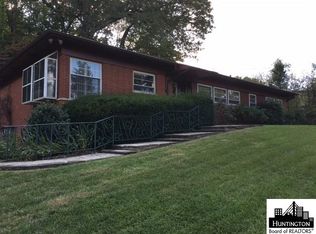 15 Tynes Ln, Huntington, WV 25705