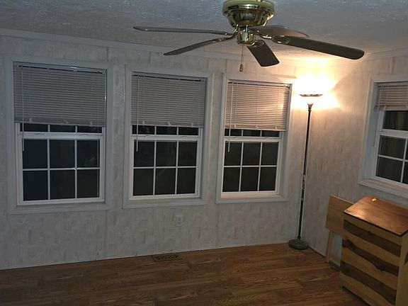 4th image of 2374 Widen Dille Rd