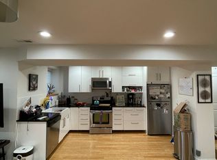6225 N Hermitage Ave APT B, Chicago, IL 60660
