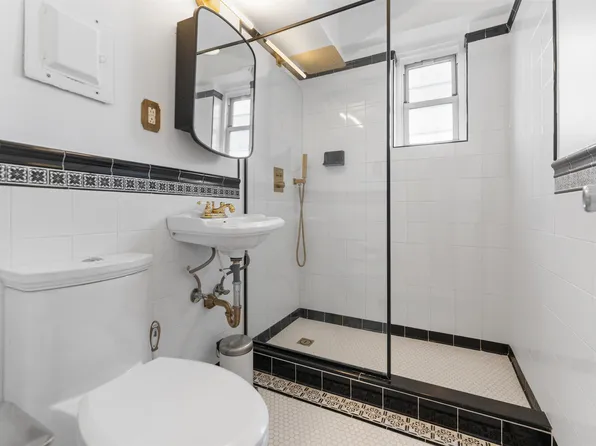 6515 Blvd East image 6 of 14