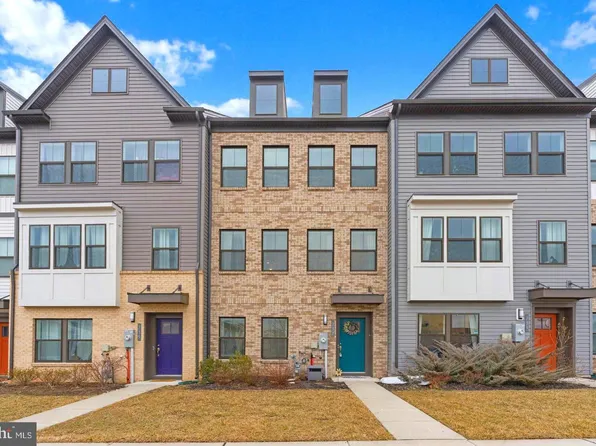 7416 Amega Way Gln, Burnie, MD 21060