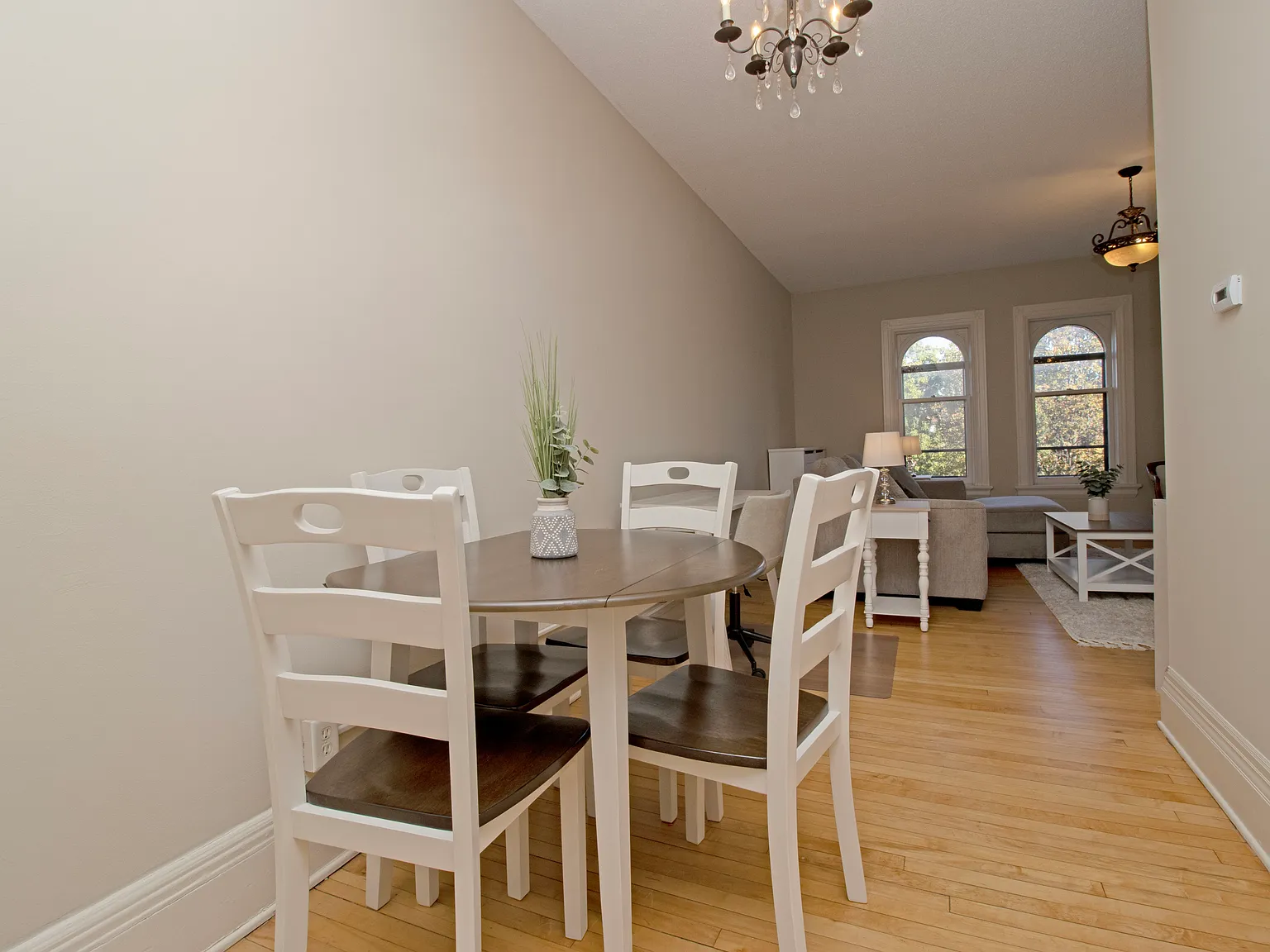 1 bed, 668 sqft, $1,697 — Photo 4
