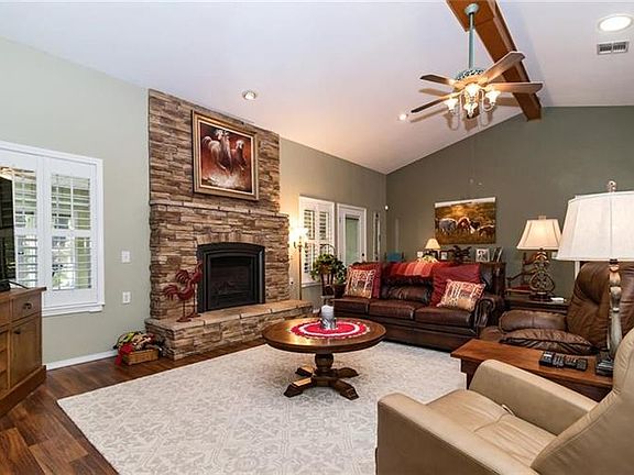 5th image of 48 Newquay Ln