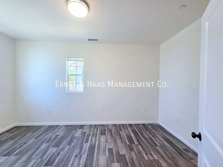 4169 Country Club Dr — Photo 9