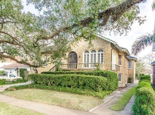 37 Versailles Blvd, New Orleans, LA 70125