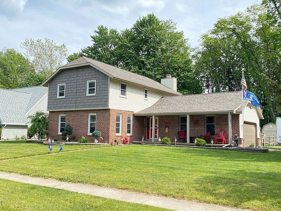 1st image of 1967 Briarwood Ln