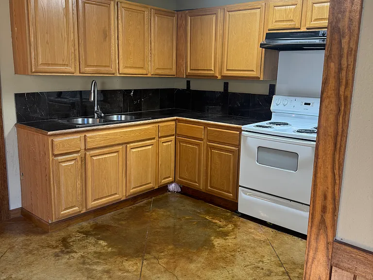 221 Progresso Rd #32 — Photo 5