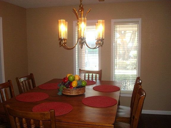 4th image of 2508 Culpeper Dr
