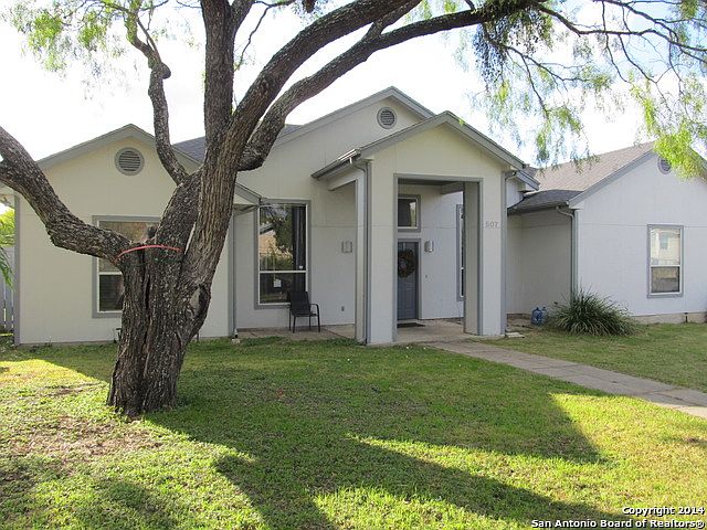 1st image of 507 Ravenswood Dr