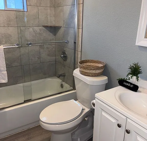 7910 Hawk Park — Photo 16