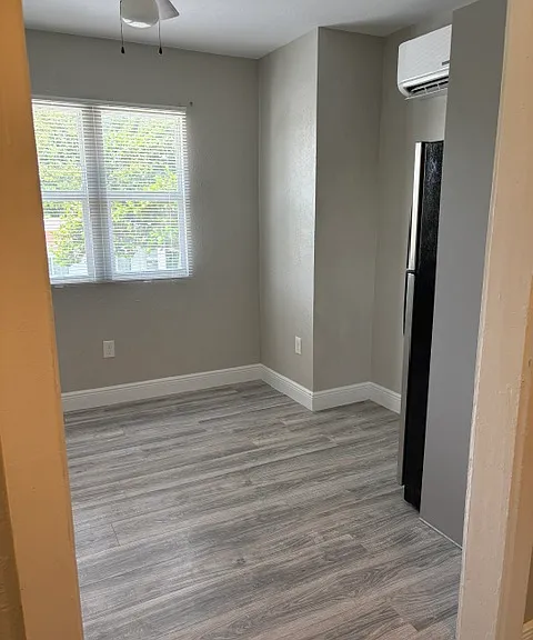 431 N L St — Photo 4