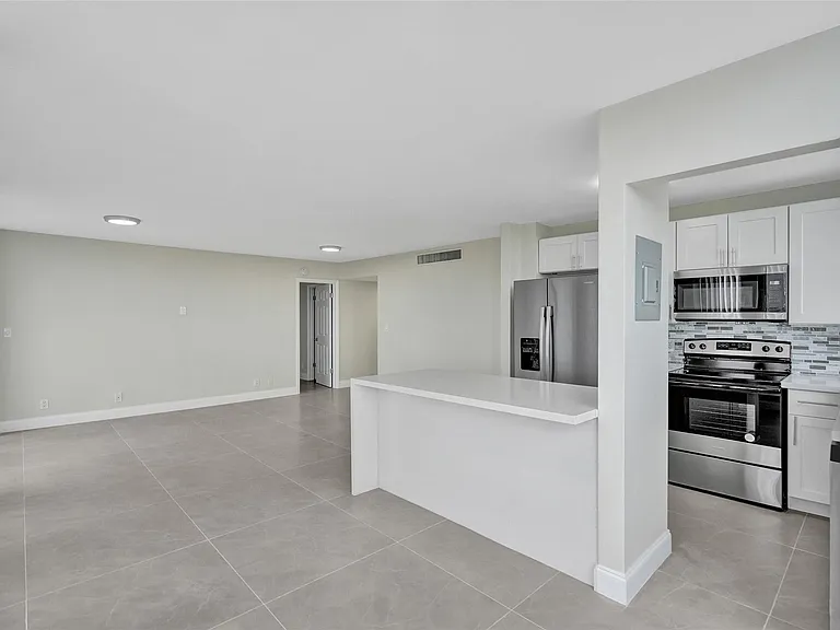 4222 Inverrary Blvd #4810 — Photo 3