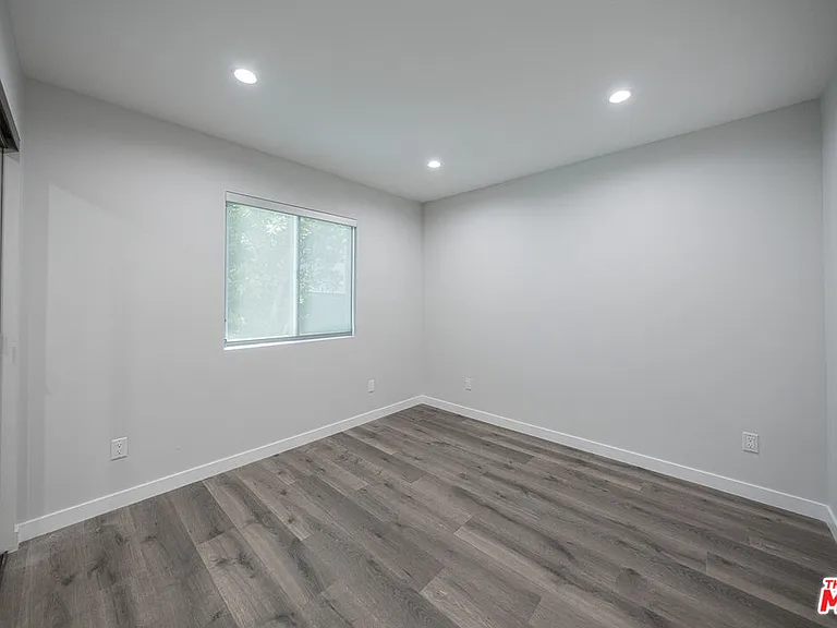 5837 N Cartwright Ave — Photo 12