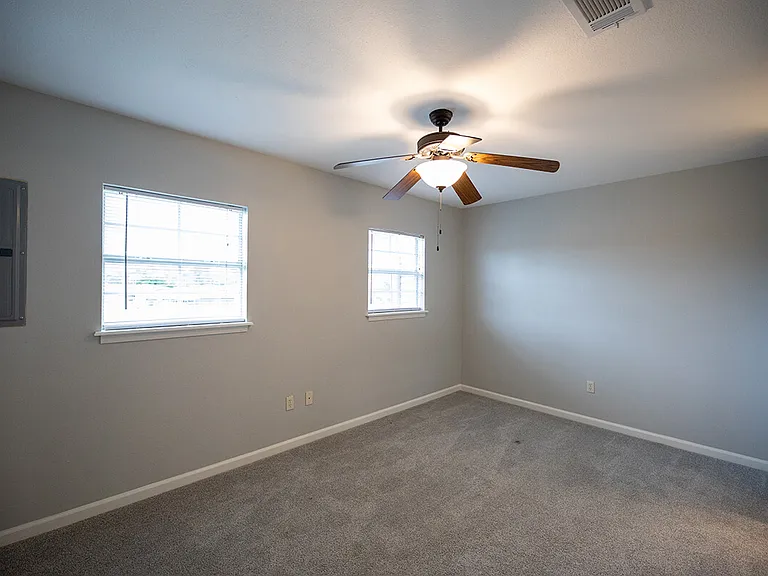 4439-BROWN-STREET-bedroom1-alt_01272026