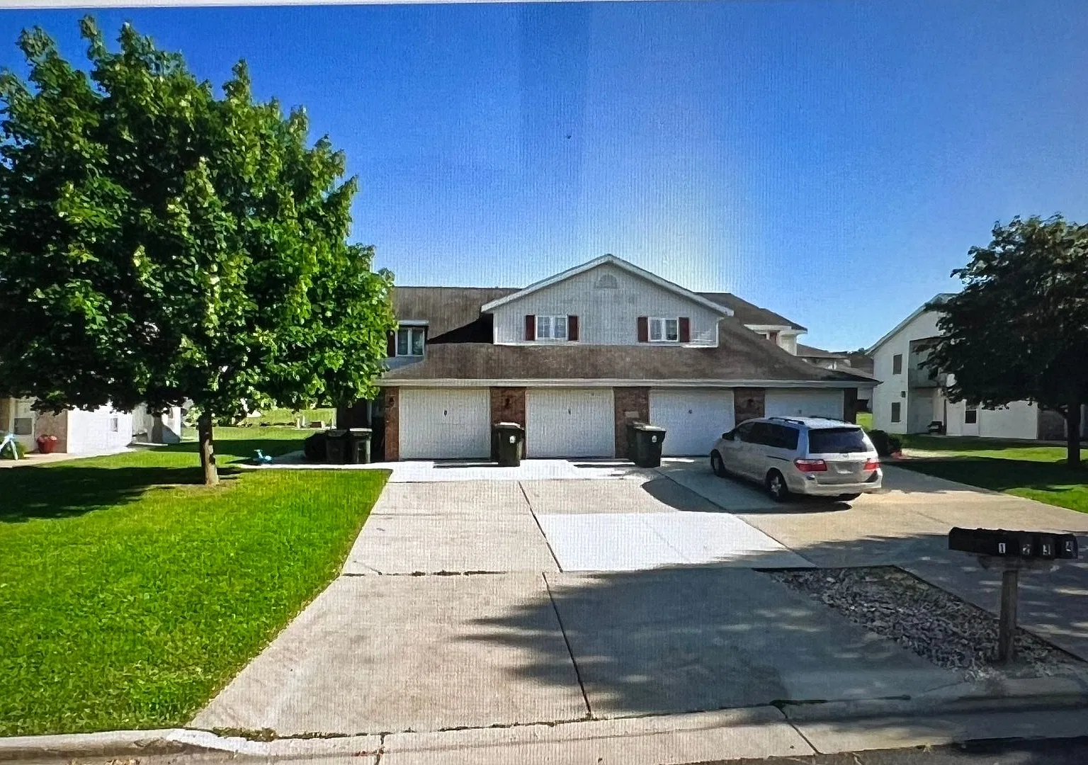 NG 3145 — Photo 1