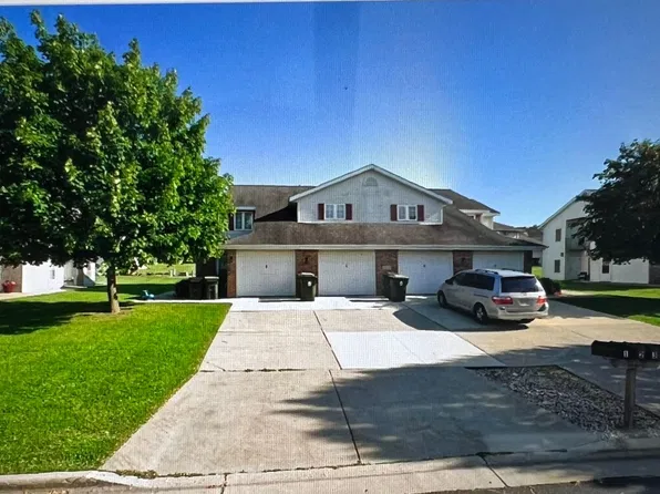 3145 Edmonton Dr, Sun Prairie, WI 53590