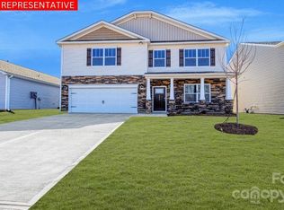 170 Scotsway Ct, Troutman, NC 28166