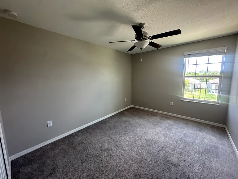5415 Amaryllis Garden St — Photo 12