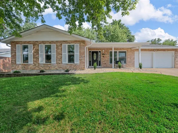 2509 Cripple Creek Dr, Saint Louis, MO 63129