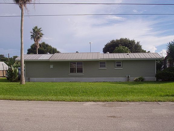 2nd image of 3022 SE 18th Ct