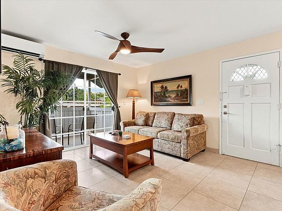 3rd image of 160 Keonekai Rd APT 26-201